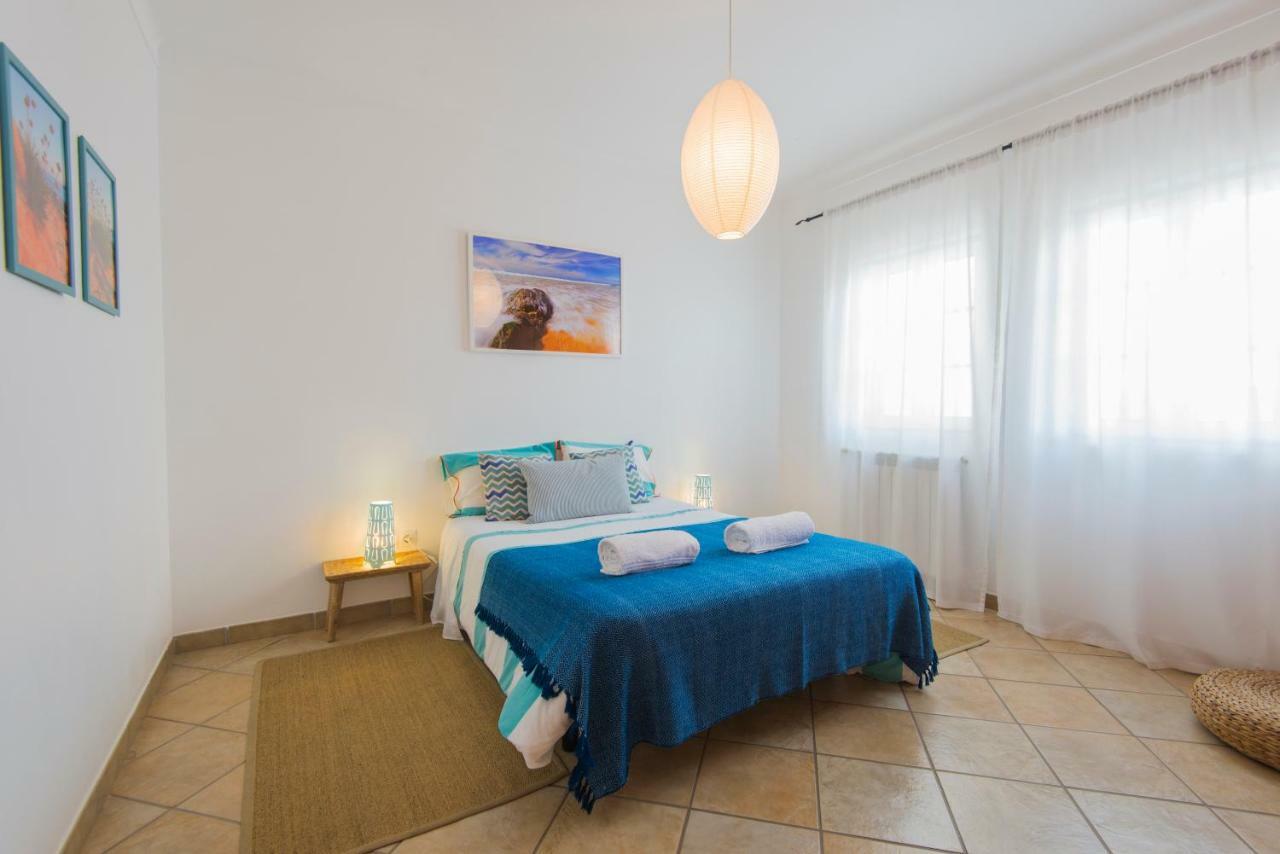 By The C House Apartment Вила Нова де Милфонтеш Екстериор снимка